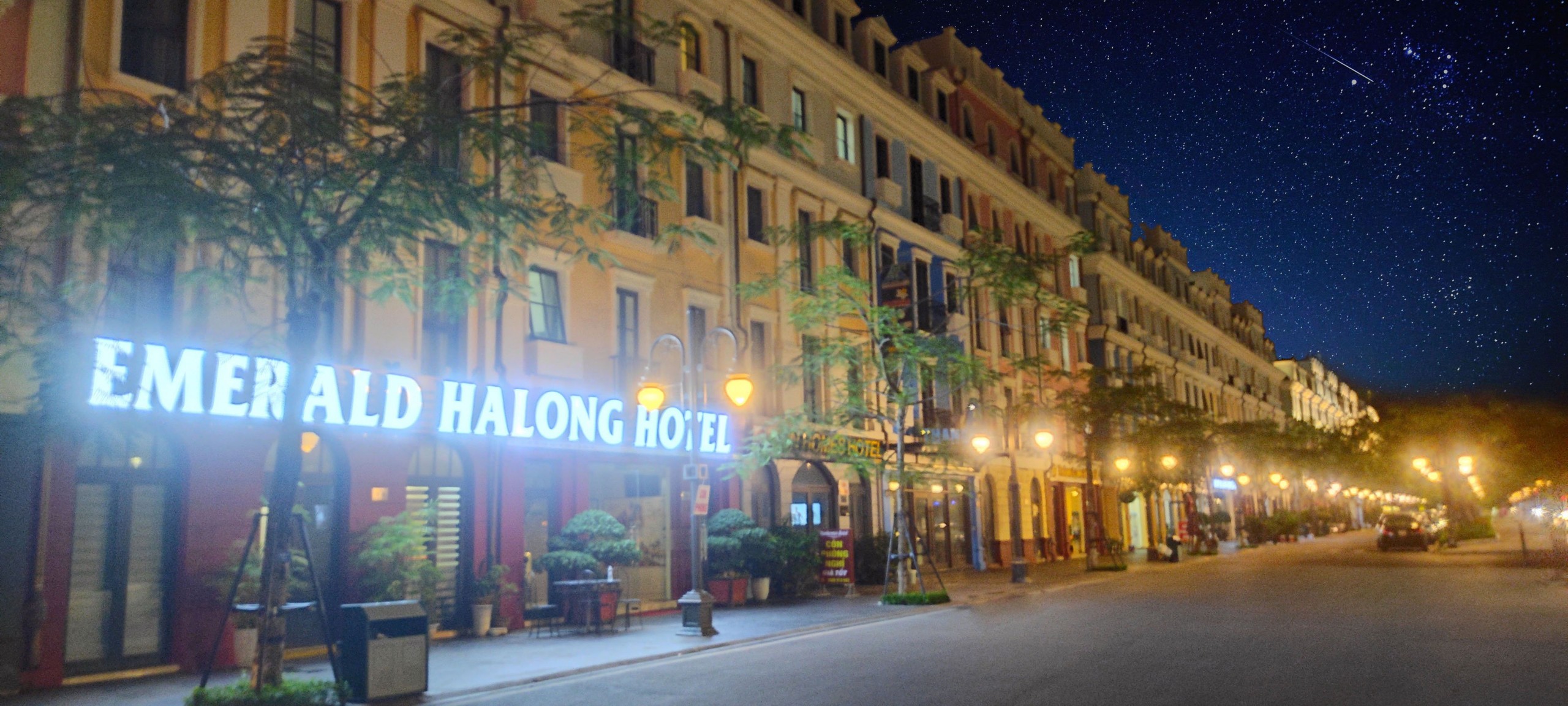 Bán khách sạn mini mặt đường Hạ Long