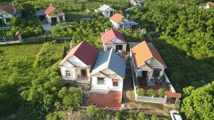 Chính chủ bán đất tặng nhà tại Thôn 5 xã Hạ Long, huyện Vân Đồn, Quảng Ninh